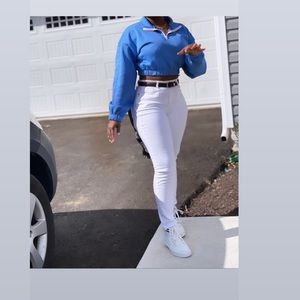 Meet your Posher, Emmanuella